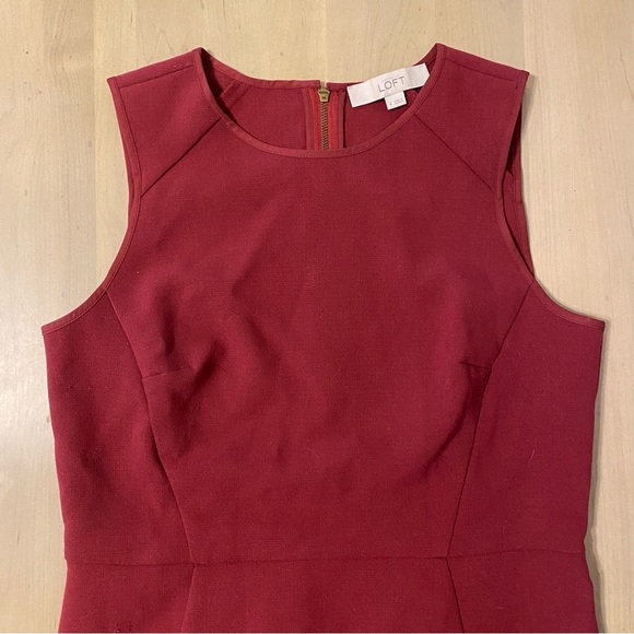 Ann Taylor LOFT Maroon Red Petite Sheath Dress - Size 4 Petite - Picture 3 of 6